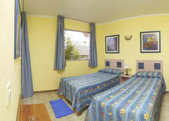 Ok Hotel Beach Ibiza Bagian luar foto